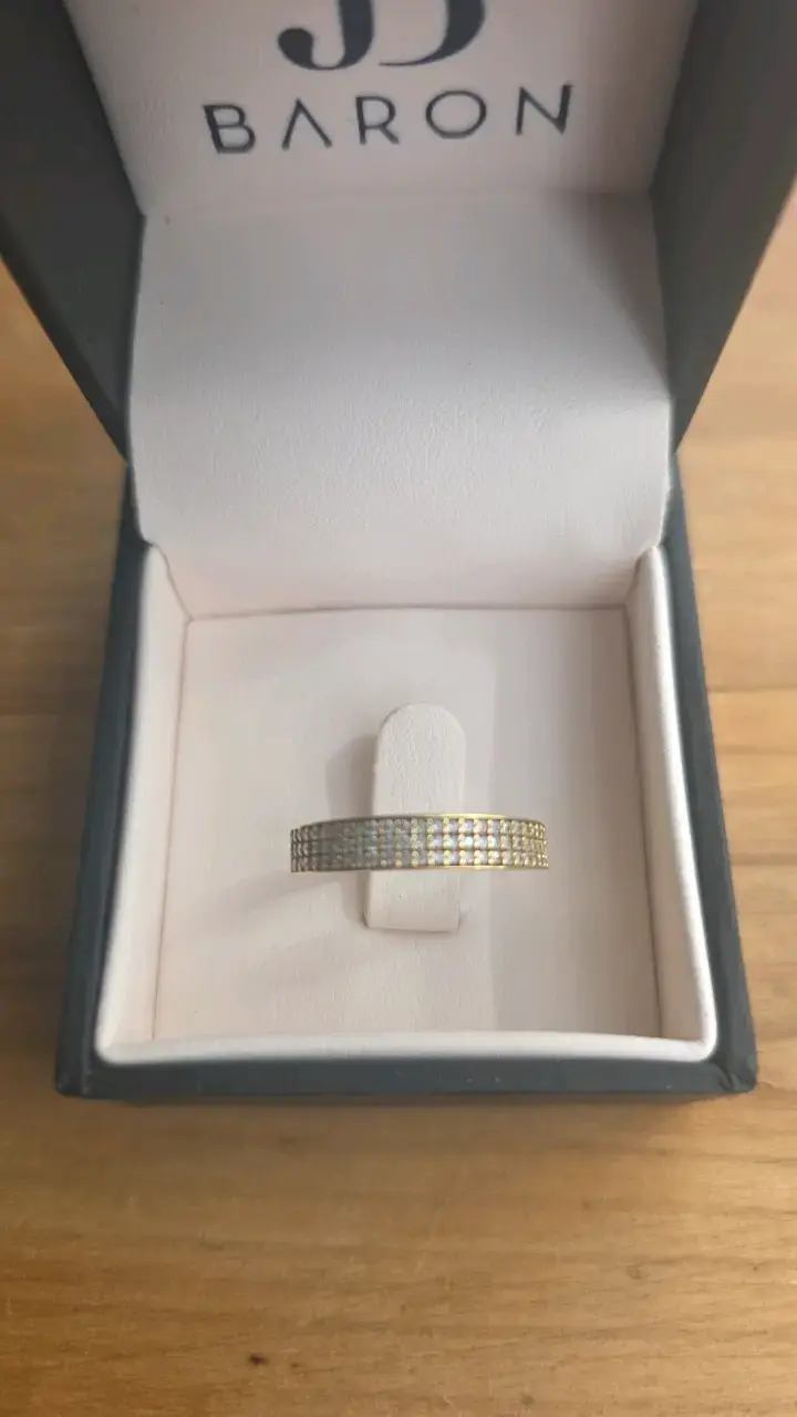 Anillo de oro con diamantes Baron - 1