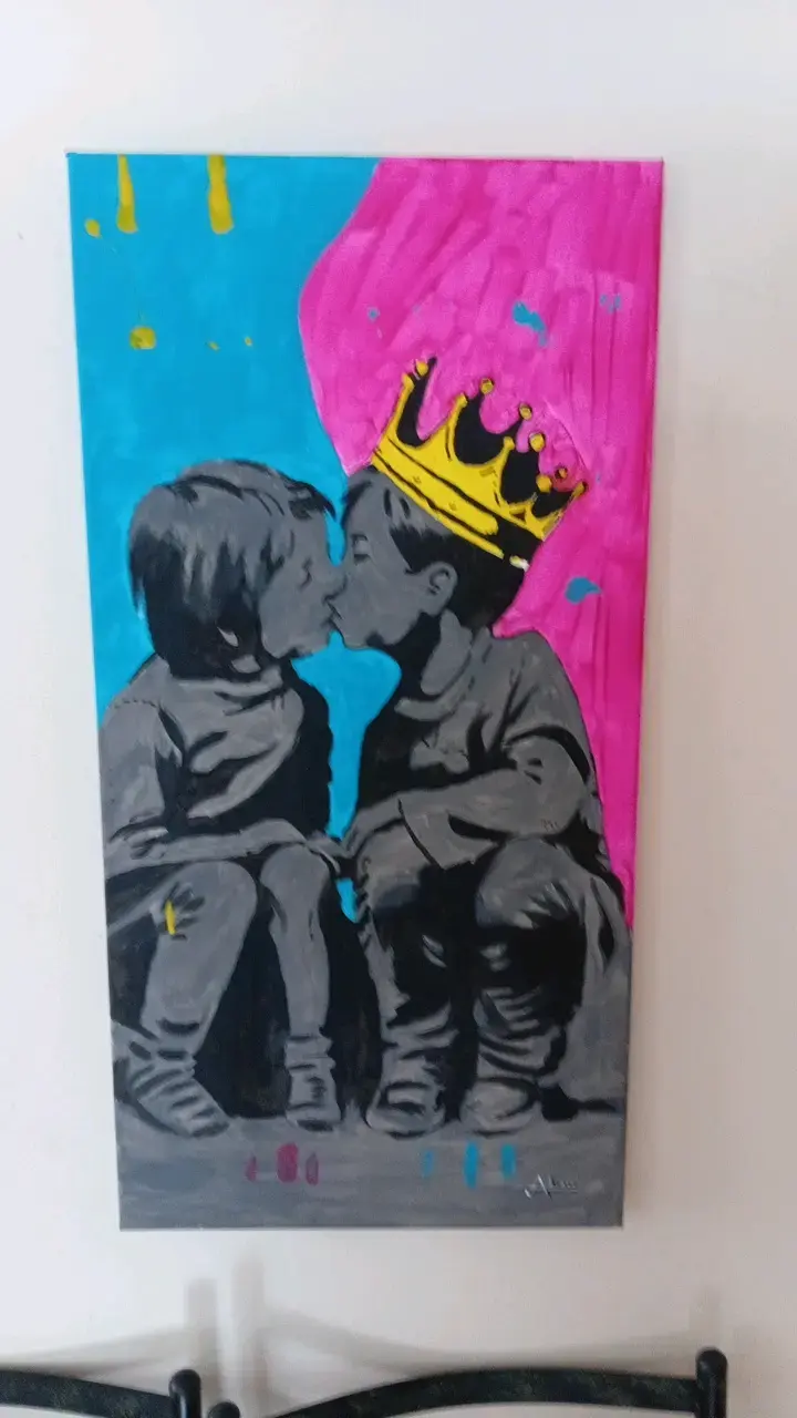 Cuadro decorativo de niños con corona