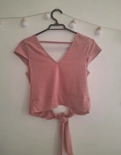 Top corto rosa con lazo JJO Mujer - miniatura 1