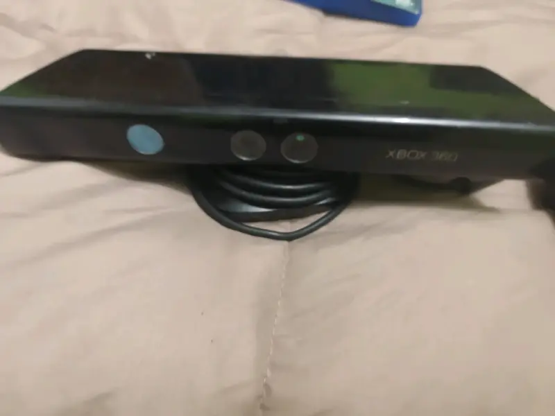 Consola Xbox 360 con Kinect y juegos incluidos - 5