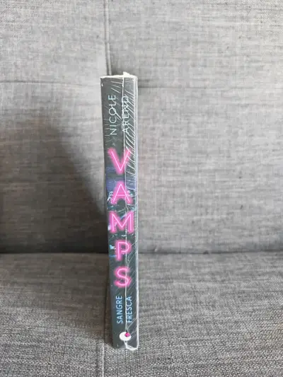 Libro Vamps: Sangre Fresca de Nicole Arend - miniatura 1
