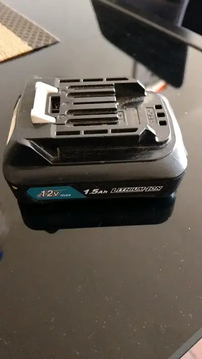Batería Makita 12V 1.5Ah para Herramientas - miniatura 4