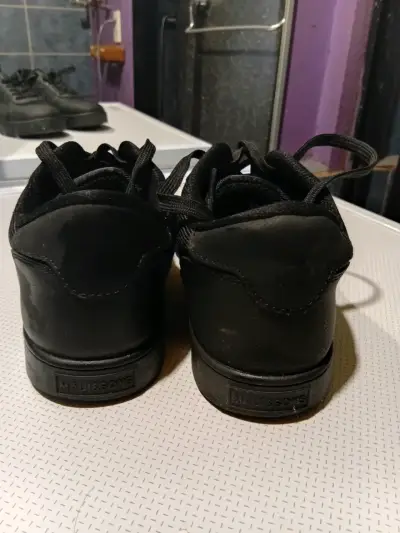 Zapatillas deportivas negras Nike y Maui & Sons - miniatura 4