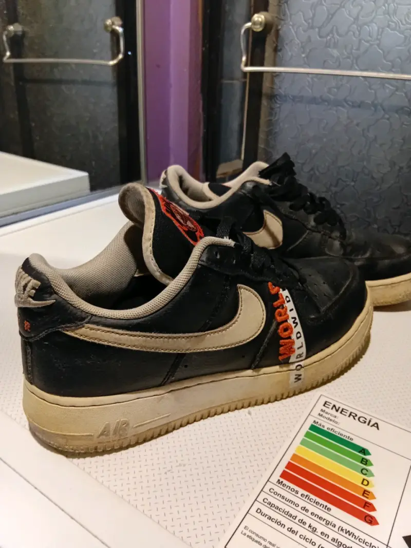 Zapatillas Nike Air Force 1 negras usadas - 3