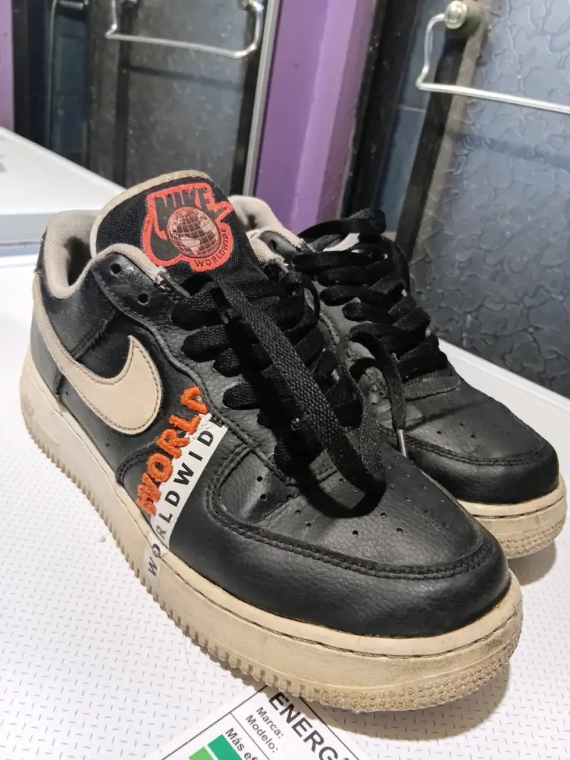 Zapatillas Nike Air Force 1 negras usadas - 5