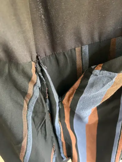 Enterito corto a rayas Zara con cinturón - miniatura 3