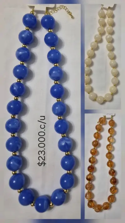 Collares de cuentas de colores variados - miniatura 1