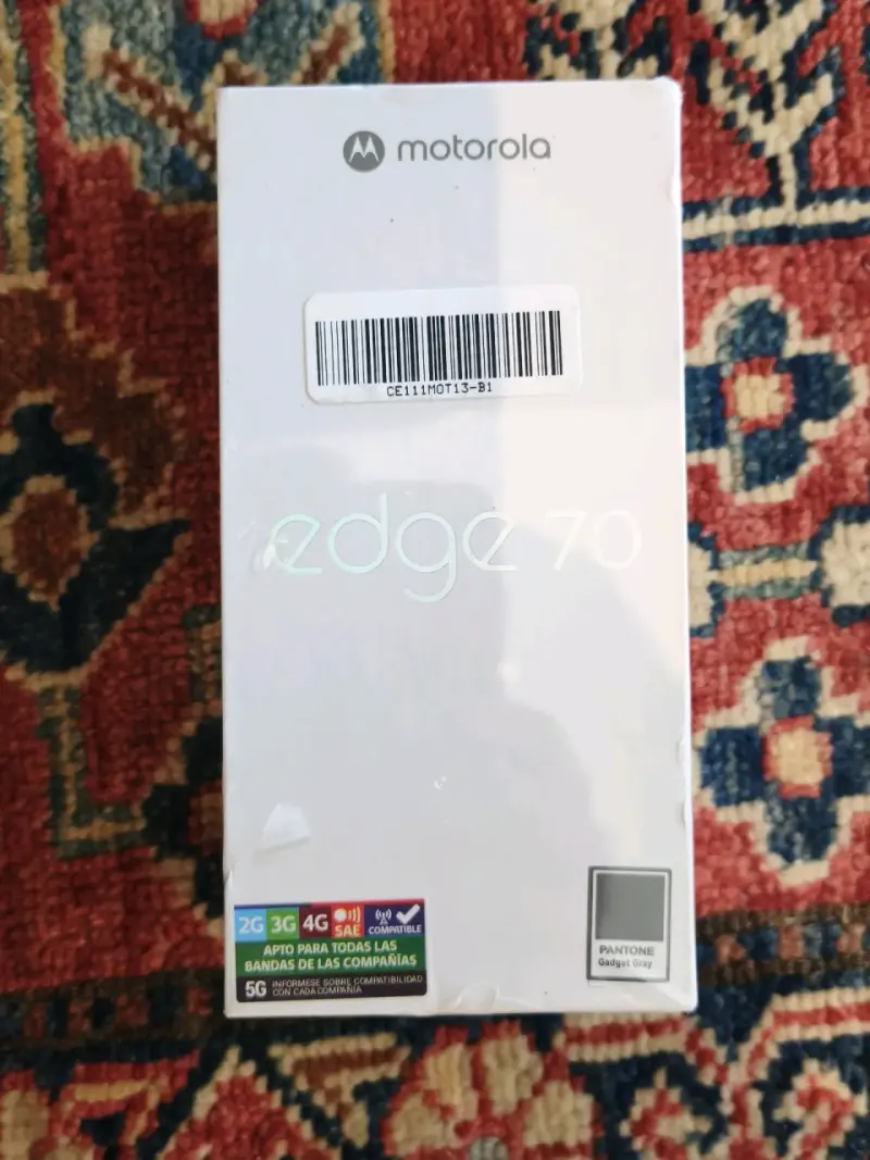 Smartphone Motorola Edge 70 Pantone Grey 512gb - 3