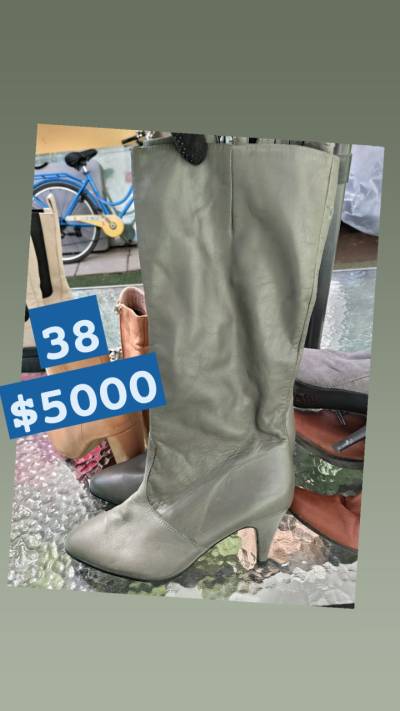 Botas beige de cuero talla 38 - miniatura 6