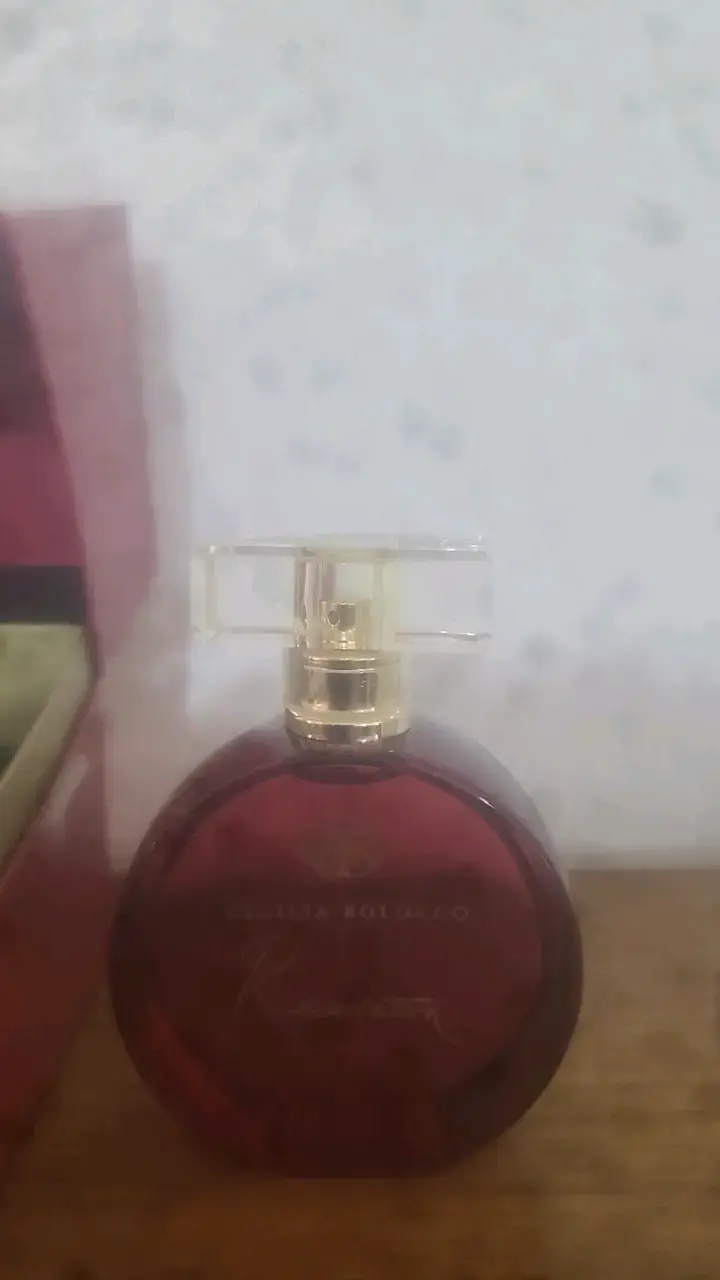 Perfume Cecilia Bolocco en caja original - 3