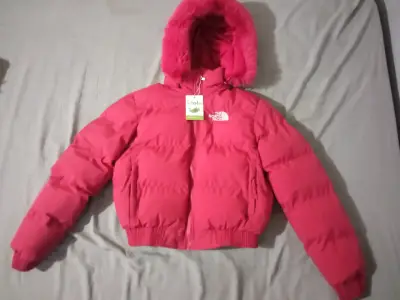 Chaqueta acolchada roja The North Face para mujer - miniatura 2