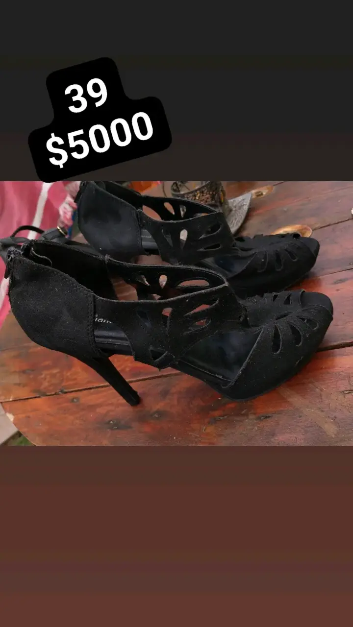Zapatos de Tacón Beige con Lazo Talla 40 - 2