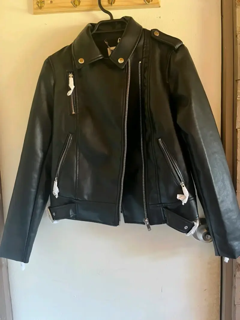 Chaqueta de cuero sintético negra para mujer - 1