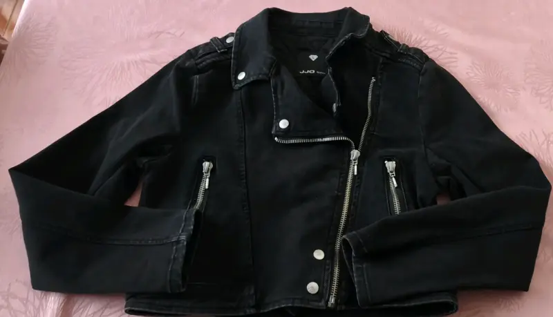 Chaqueta negra de mujer JJO con cierre metálico - 2
