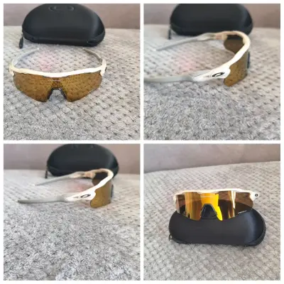 Gafas de Sol Deportivas Oakley con Estuche - miniatura 2