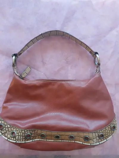 Bolso de cuero rojizo Tommy Hilfiger - miniatura 1