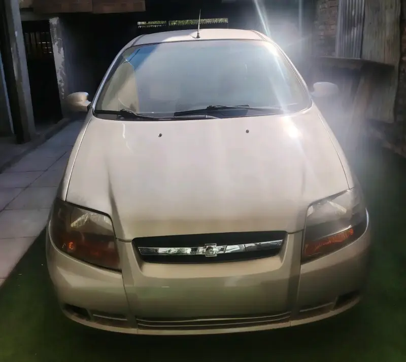 Auto Chevrolet Aveo 2008 en buen estado - 1