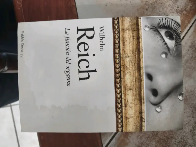 Libro 'La función del orgasmo' de Wilhelm Reich - 1