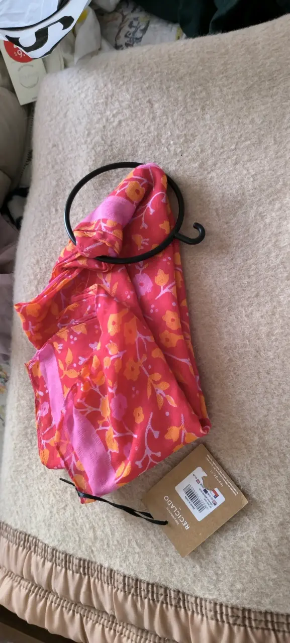 Vestido floral rosa reciclado para mujer