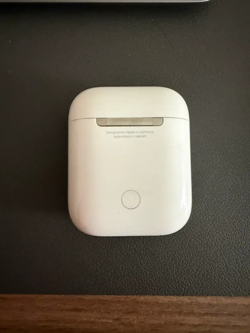 AirPods 2 Originales en perfecto estado - 4
