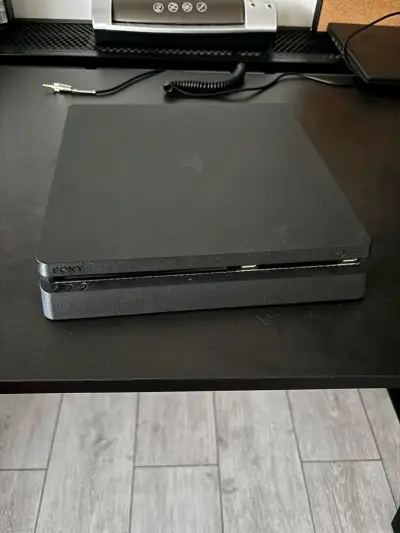 Consola PS4 con dos juegos incluidos - miniatura 2