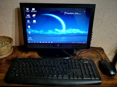 Computador de Escritorio Completo con Monitor y Teclado - miniatura 2