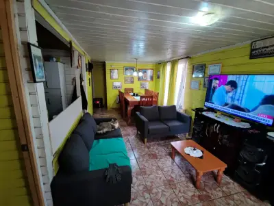 🏡 ¡SE VENDE PROPIEDAD CON 2 CASAS EN PEÑAFLOR! - miniatura 3