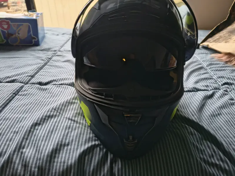 Casco de moto LS2 Challenger con visera - 3