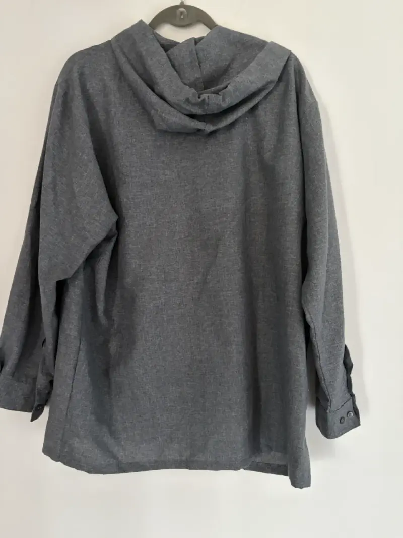 Camisa de Hombre Gris con Capucha - 4