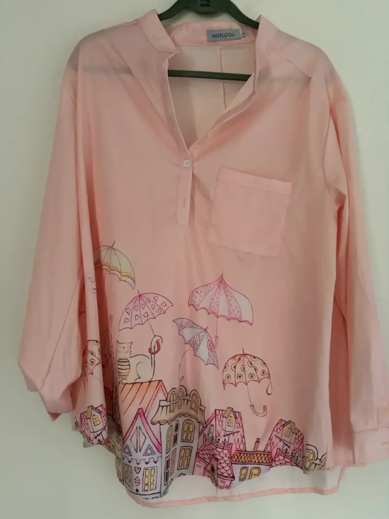 Blusa rosa con estampado de paraguas Misslook - 1