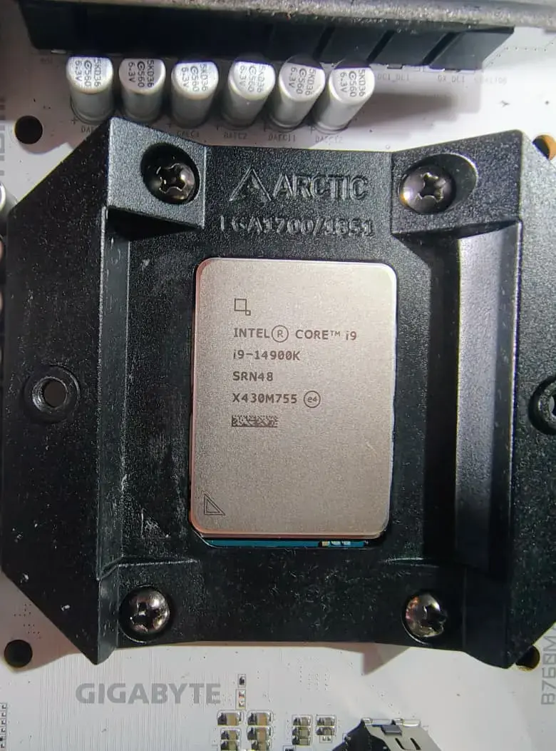 Computadora i9 14900k, rtx 5080, 32gb ddr5 - 2