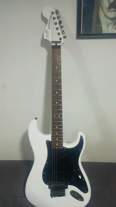 Guitarra Squier Contemporary HH Floyd Rose Blanca - miniatura 1