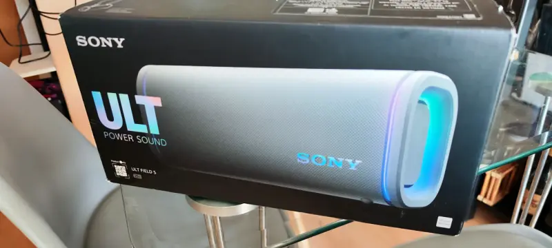 Parlante Bluetooth Sony ULT Field 5 con sonido potente - 1