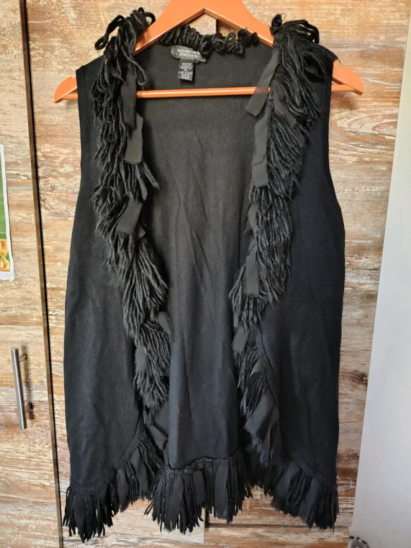 Chaleco Negro sin manga con Flecos Spense Petite - 1