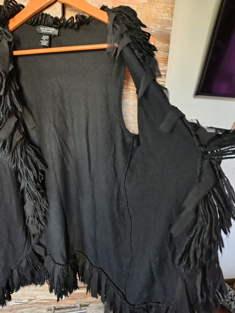 Chaleco Negro sin manga con Flecos Spense Petite - 2