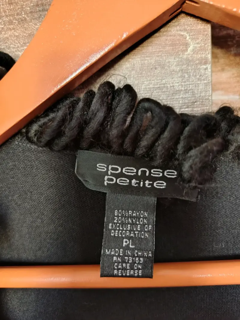 Chaleco Negro sin manga con Flecos Spense Petite - 3
