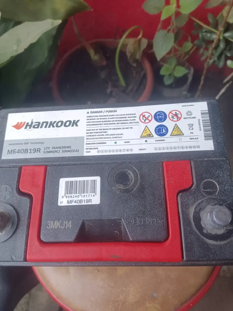 Batería automotriz Hankook SMF - 2