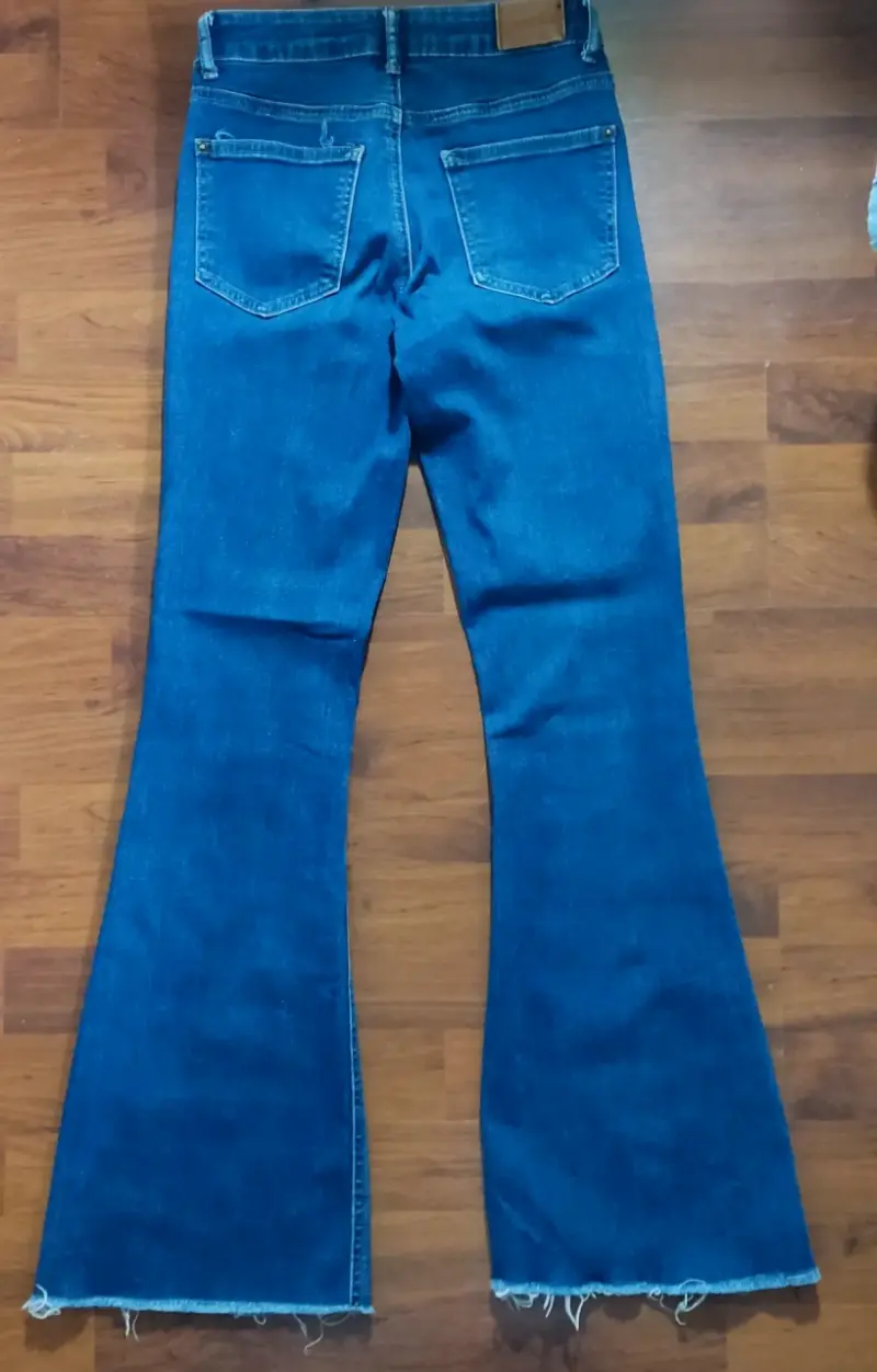 Jeans acampanados azul para mujer - 3
