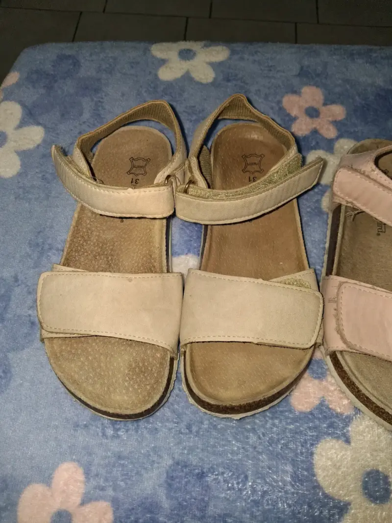 Lote de zapatos y sandalias para niña talla 32 - 4