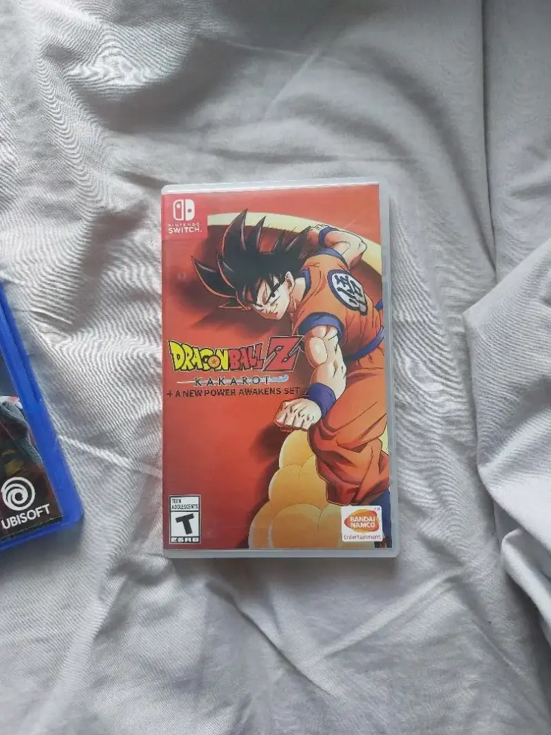 Lote de juegos Nintendo Switch Pokémon y Dragon Ball Z - 2