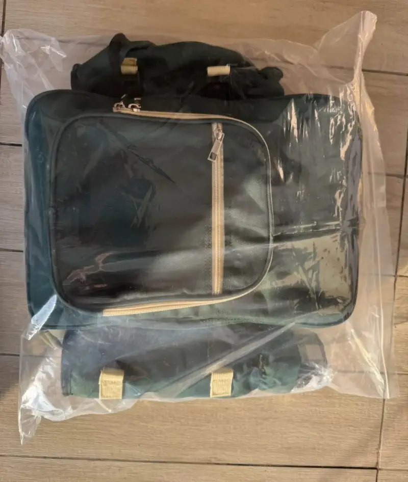 Mochila picnic verde con accesorios completos - 3
