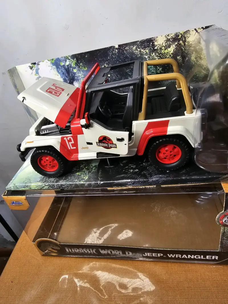 Juguete Jeep Wrangler Jurassic Park - 1