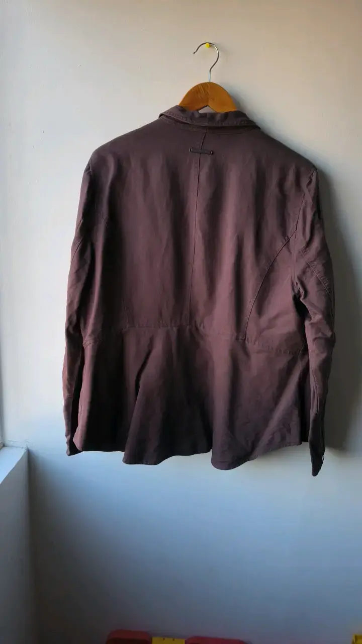 Chaqueta marrón para mujer con bolsillos - 2