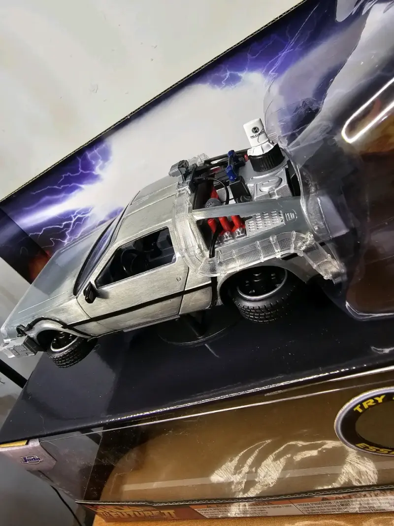 Réplica DeLorean Back to the Future con Luces - 3