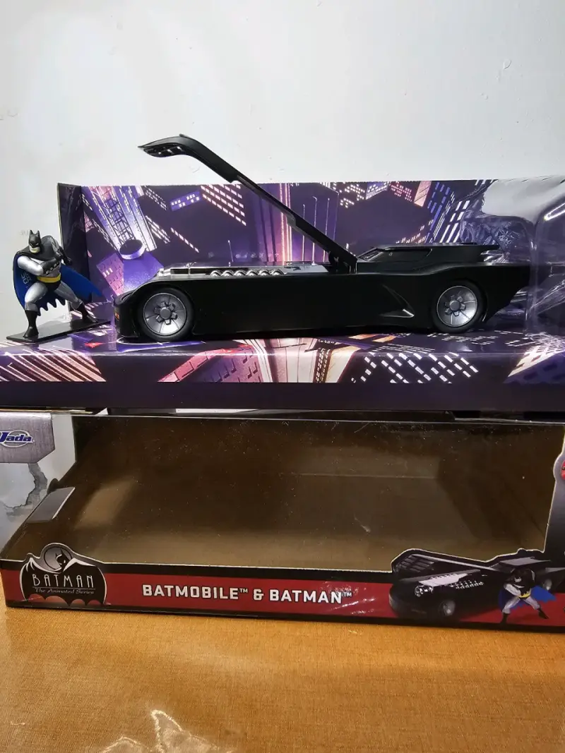 Batimóvil y figura de Batman Jada Toys - 2