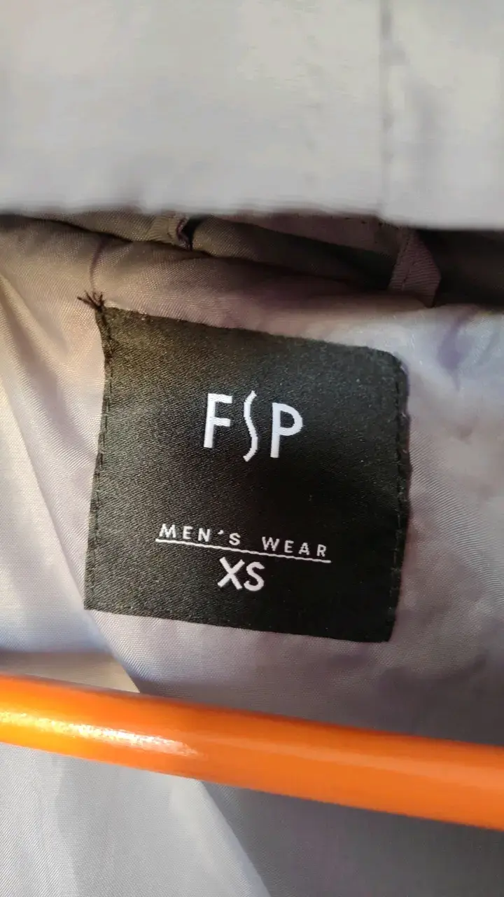 Chaqueta con capucha FSP gris y camuflaje - 2
