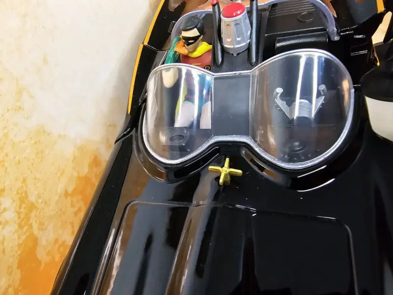 Batimóvil clásico con figura de Batman y Robin - 4