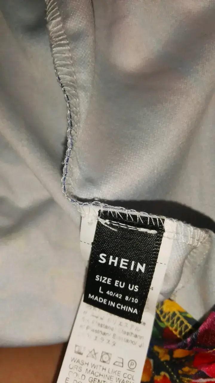 Chaqueta multicolor estampado Shein talla L - 3