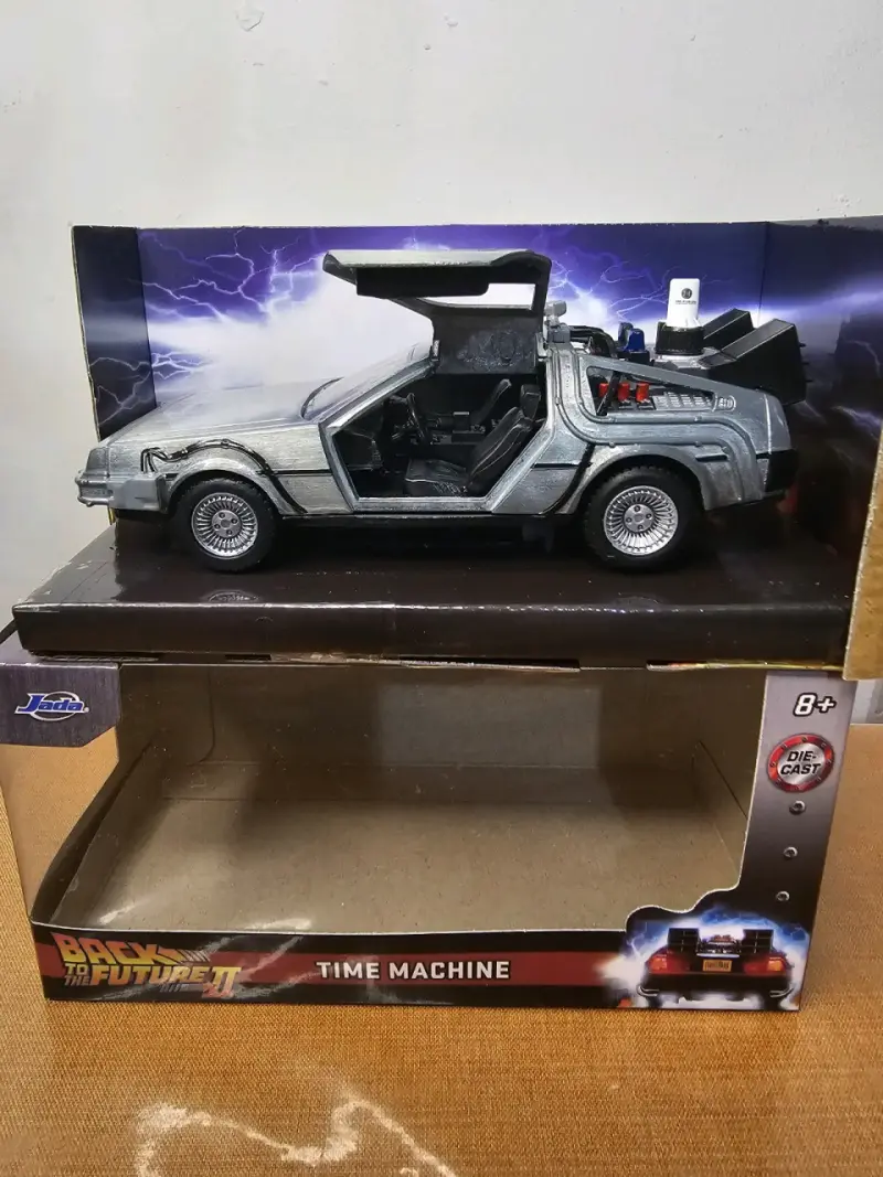 Réplica DeLorean Back to the Future II Jada - 2