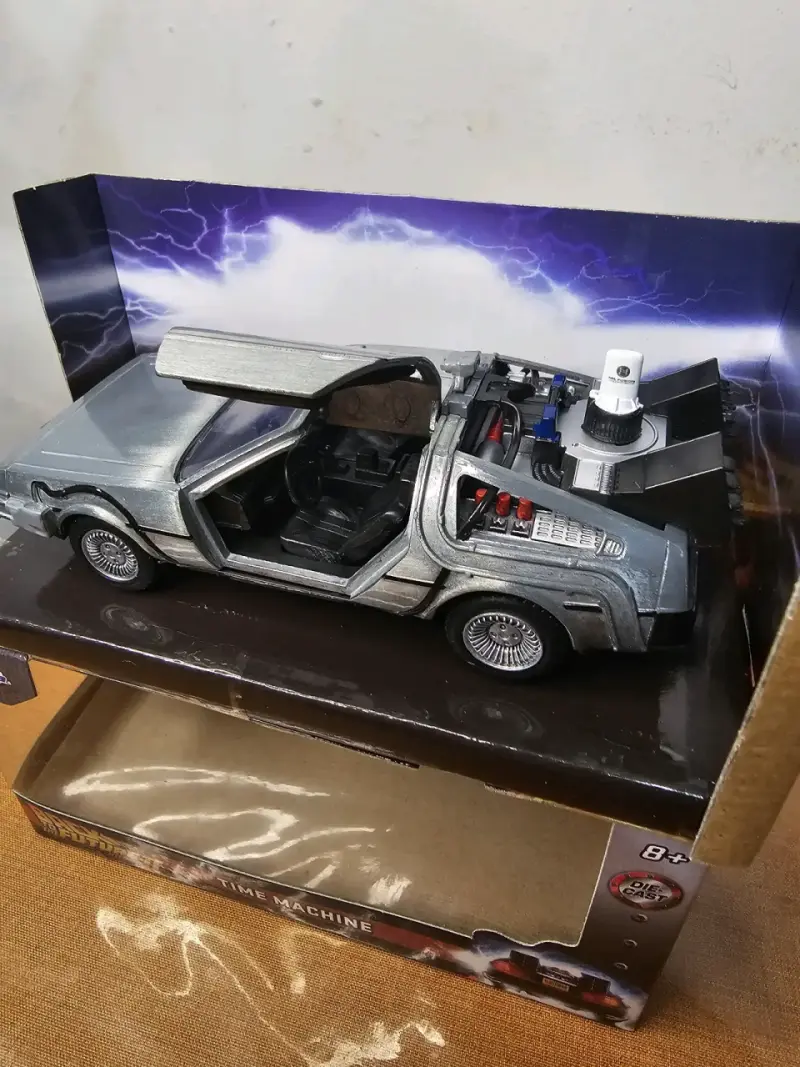 Réplica DeLorean Back to the Future II Jada - 3